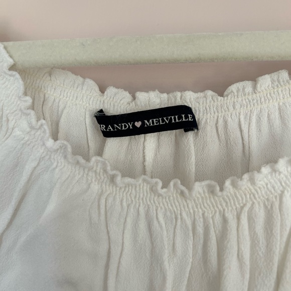 Brandy Melville Top - Picture 2 of 2